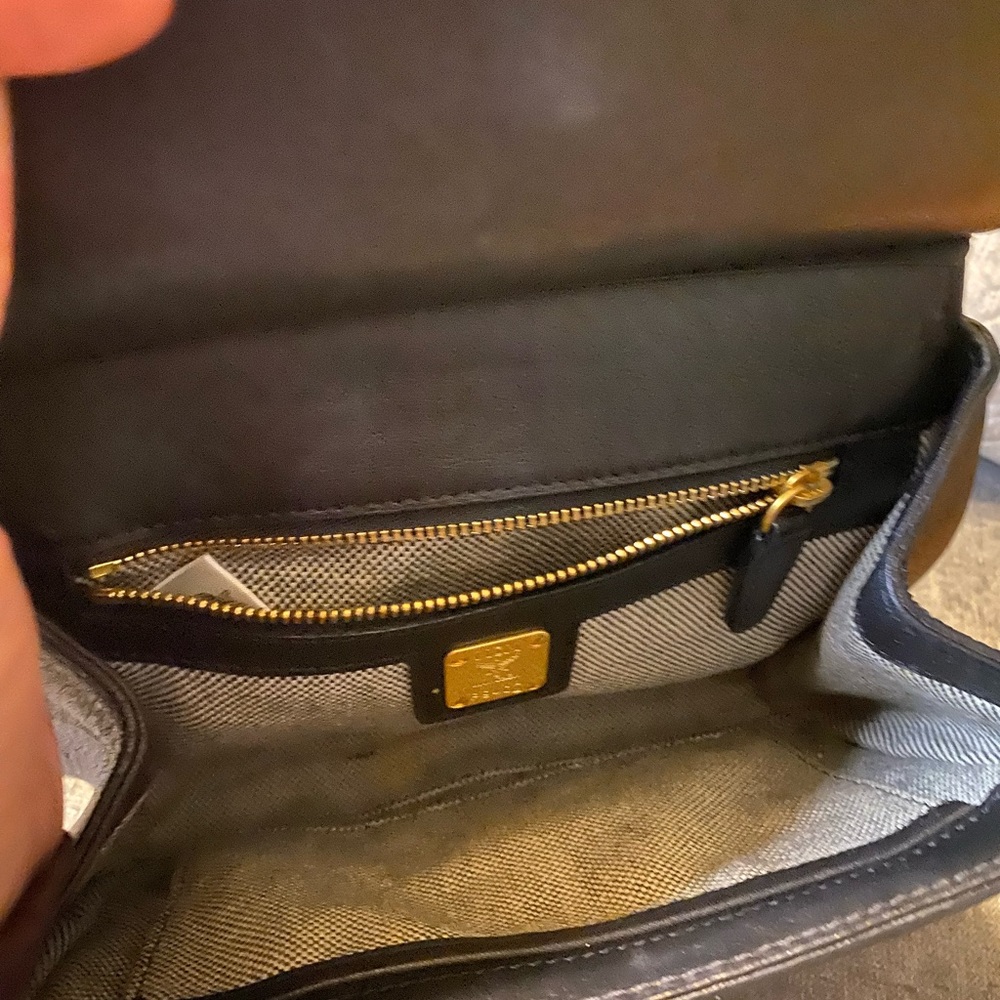 AUTH MCM CROSSBODY BAG - Picture 7 of 11